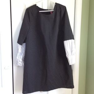 VINCE CAMUTO grey structured dress with sleeves XL